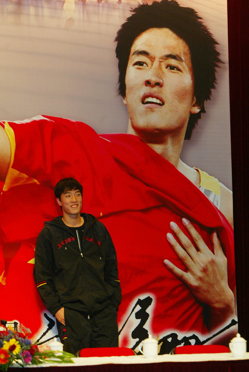 巴萨打破历史纪录，国乒教练泪洒赛场！